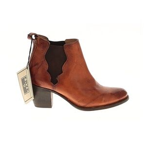 New Frye Women Brown Leather Jackie Gore Stitching Horse Boots Size 7